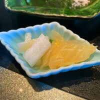 ハルヤマシタ 東京本店 - 隠し味がハマるお新香