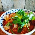 タイ料理バル タイ象 - トムヤムクンラーメン