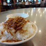 甕窯雞 - 葱油飯。