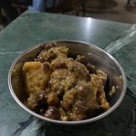 サンバレーホテル - Kala Chana Aloo