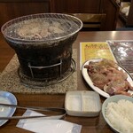 しちりん炭火焼肉 鉄人 - 