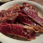 元氣七輪焼肉 牛繁 - 熟成カルビ