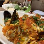 ナナイロパスタ - 期間限定 ペスカトーレ 1,680円 + 大盛 250円 = 1,930円。