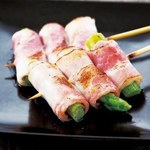 Asparagus bacon skewer (1 piece)