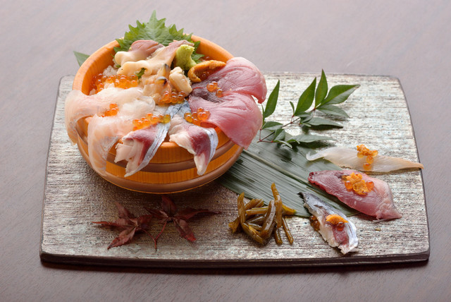 仙台炉ばた料理 縁側 エンガワ 勾当台公園 居酒屋 食べログ