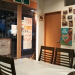 手づかみシーフード ゴールデンクラブ - 内観写真:店内