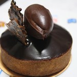 Patisserie Ravi,e relier - パティスリー ラヴィルリエ　タルトショコラ　　４５０円