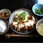 すみれキッチン - チキン南蛮定食