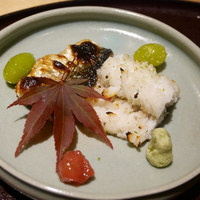 馳走 啐啄一十  - 北海道産サンマのスモークと愛媛の鱧白焼き