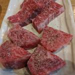 焼肉家げんちゃん - 肉