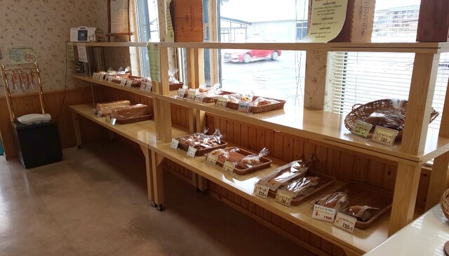 天然酵母パン　あるそーれ - 洞爺（パン）の写真