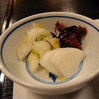 鰻割烹 伊豆栄 本店 - お新香