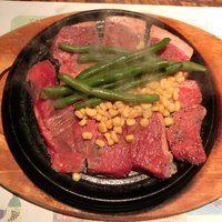 マヌエル タスカ ド ターリョ 丸の内店 - 1ポンドセット 1630円 の牛ランプ(453g)