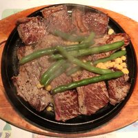 マヌエル タスカ ド ターリョ 丸の内店 - 1ポンドセット 1630円 の牛ランプ(453g)