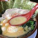 ラーメン神山 - R.1.8.11.夜 スープリフト：神山スペシャル醤油らーめん 880円税込・トッピング うずら5個 150円税込