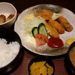 Izakaya Tarou San - カキフライランチ