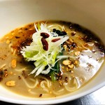 四川麻辣麺 雪家 - 四川麻辣麺