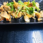 四川麻辣麺 雪家 - つぶ貝のパクチーあえ