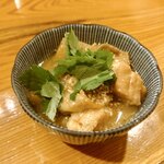 旬彩酒房 あうん - お通し　煮物