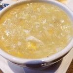 Din Tai Fung - 蟹肉入りコーンスープ