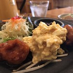 プー ア プー - 鶏の甘酢あんかけ手作りタルタルソース