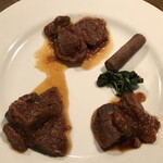 ワインレストラン ドミナス - すね肉のトマト煮込み