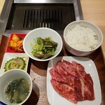 熟成和牛焼肉エイジング・ビーフ - 