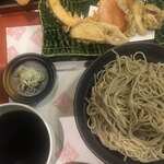 酒＋蕎麦 な嘉屋 - 