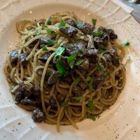 イル ビッライオ - 鶏レバーと砂肝の赤ワイン煮込み