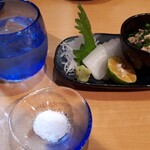 沖縄料理・島酒場 がらくた - お通しと千年の響