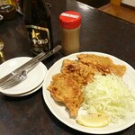 ラーメンはっちゃき - 唐揚げと、黒ラベル。