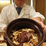 おにく 花柳 - ヒレご飯