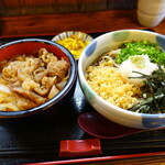 Ikari - ランチサービスの牛丼セット