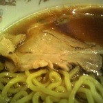 龍覚 - チャーシューのアップ　2012/3/9ver