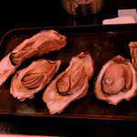 5坪 - 「『焼き牡蠣￥１５０』３個注文が二人だから２個おまけ、ありがとう＼(^o^)／」令和元年 霜降逢瀬