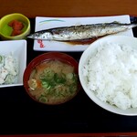 大衆食堂半田屋 毘沙門店 - 