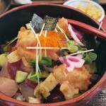 どんと屋 - どんと丼