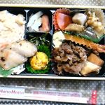 ほっともっと - 松・幕の内弁当（炊き込みごはん仕様６８０円）