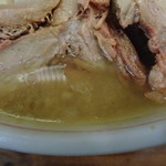 ラーメン二郎 - 豚の脂がすごく出てました
