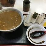 富士 - 人気メニューのカレーうどん定食