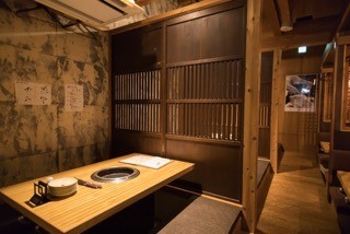 炭火焼肉のバクロ 西新店 西新 焼肉 ネット予約可 食べログ