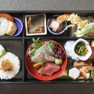 ランチ限定 季節弁当 懐石 宇津房 うつぼ 肥後橋 懐石 会席料理 食べログ