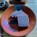 二葉家菓子舗 - 「切り羊羹」蒸し羊羹