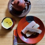 二葉家菓子舗 - 「切り山椒」3色