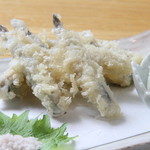 魚炉目 - 料理写真:小いわしの天ぷら