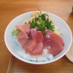 本鮪丼なかばやし - 本鮪丼