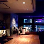 Bar growth - カウンターからの眺め