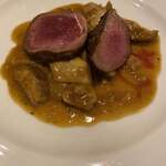 地中海食堂Oliva - 蝦夷鹿のロースト　ポルチーニ