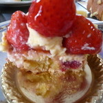 いちごタルト断面