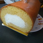 土日限定ロールケーキ